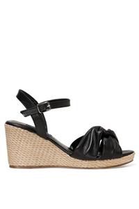 Nine West CARETTE 1FX Siyah Kadın Dolgu Topuklu Sandalet 101031101