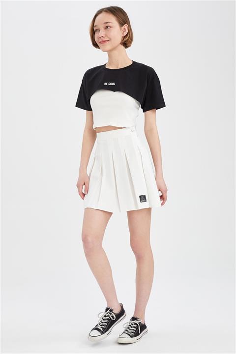 DeFacto Kadın Ekru Coool Relax Fit Piliseli Mini Etek U2480AZ21SP