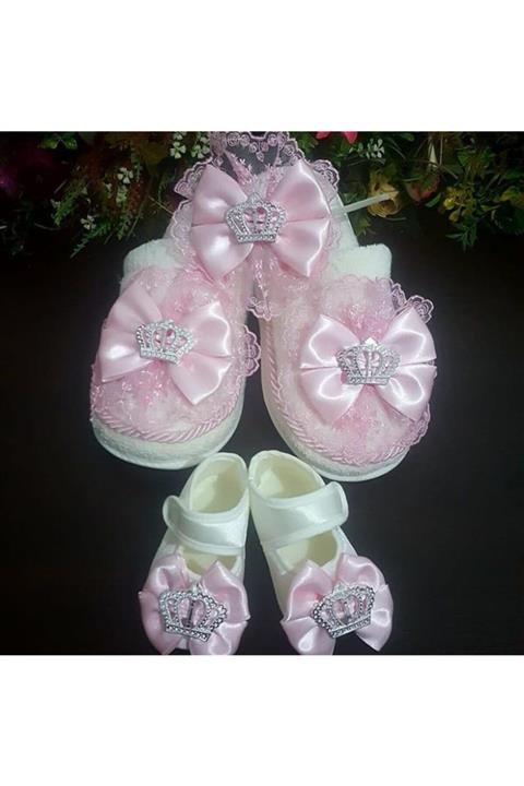 SÜSLÜTASARIM Kadın Pembe Lohusa Terlik Taç Ve Patikli Set