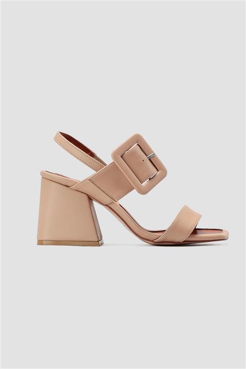 Limoya Ten Kalın Kemer Detaylı Topuklu Sandalet